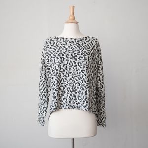 Lola vs Harper Knit Leopard Print Top